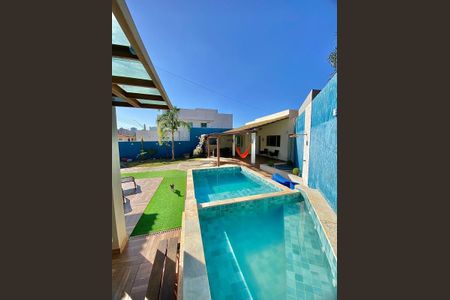 Foto 02 de casa de condomínio à venda com 3 quartos, 200m² em Setor Habitacional Arniqueira, Brasília