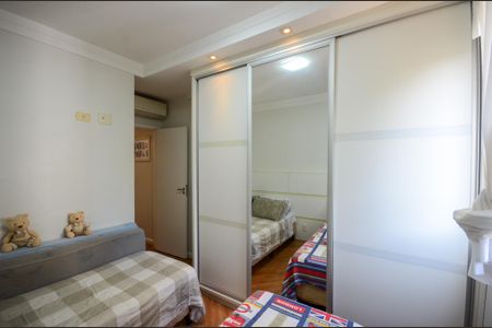 Apartamento à venda com 88m², 3 quartos e 2 vagasQuarto 2