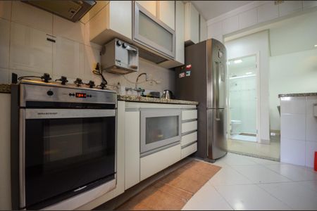Apartamento à venda com 88m², 3 quartos e 2 vagasCozinha
