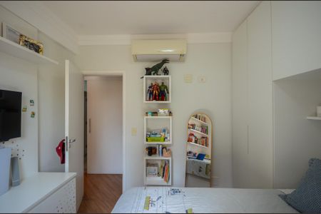 Apartamento à venda com 88m², 3 quartos e 2 vagasQuarto 1