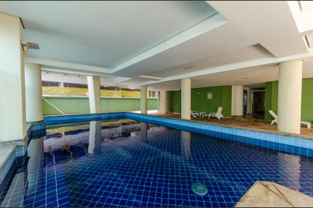 Apartamento à venda com 88m², 3 quartos e 2 vagasÁrea comum - Piscina