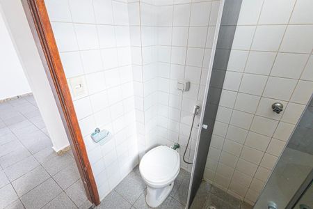 Apartamento à venda com 40m², 2 quartos e 1 vaga Apartamento à venda com 40m², 2 quartos e 1 vagaBanheiro