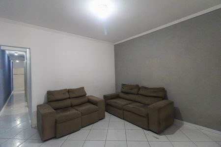 Sala de casa para alugar com 4 quartos, 120m² em Vila Antonieta, São Paulo