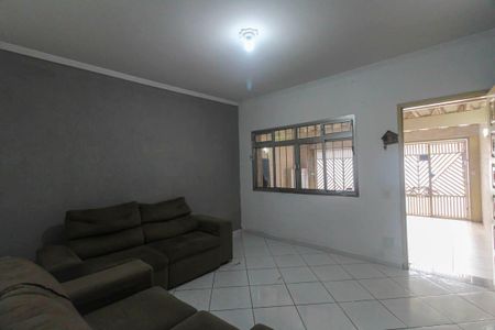 Sala de casa para alugar com 4 quartos, 120m² em Vila Antonieta, São Paulo