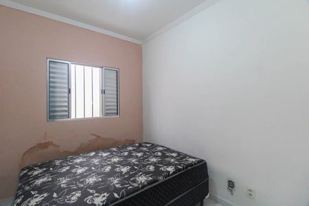 Quarto 1 de casa para alugar com 4 quartos, 120m² em Vila Antonieta, São Paulo