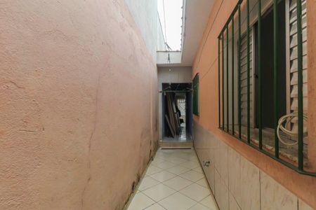 Casa para alugar com 120m², 3 quartos e 2 vagasCorredor