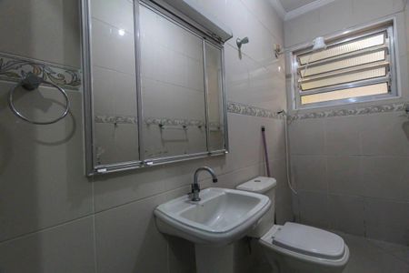 Casa para alugar com 120m², 3 quartos e 2 vagasBanheiro
