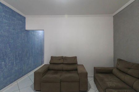 Casa para alugar com 120m², 3 quartos e 2 vagasSala