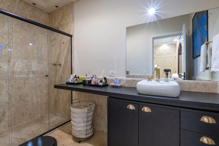 Casa à venda com 564m², 3 quartos e 8 vagas