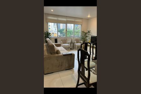 Sala de apartamento para alugar com 3 quartos, 111m² em Itaim Bibi, São Paulo