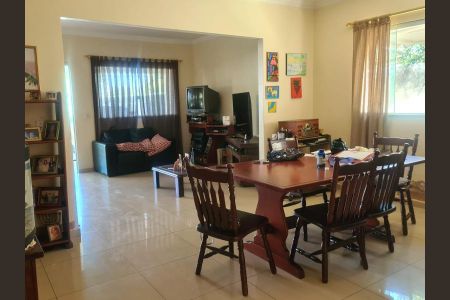 Foto 02 de casa à venda com 3 quartos, 232m² em Setor Habitacional Vicente Pires, Brasília