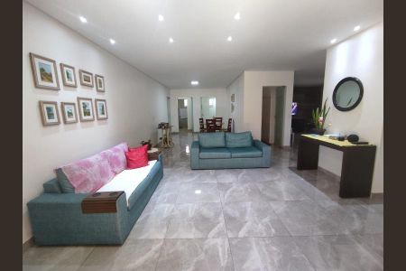 Casa de condomínio à venda com 350m², 4 quartos e 2 vagas Casa de condomínio à venda com 350m², 4 quartos e 2 vagasFoto 07
