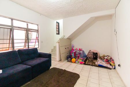 Sala de casa para alugar com 2 quartos, 115m² em Vila Sao Geraldo, São Paulo