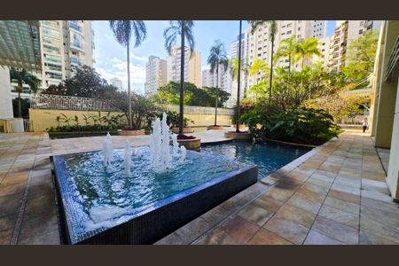 Apartamento à venda com 233m², 4 quartos e 3 vagas