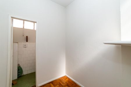 Apartamento para alugar com 70m², 2 quartos e sem vaga Apartamento para alugar com 70m², 2 quartos e sem vagaQuarto de Serviço