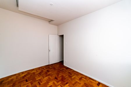 Quarto 1 de apartamento para alugar com 2 quartos, 70m² em Funcionários, Belo Horizonte
