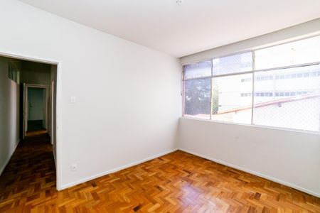 Quarto 1 de apartamento para alugar com 2 quartos, 70m² em Funcionários, Belo Horizonte