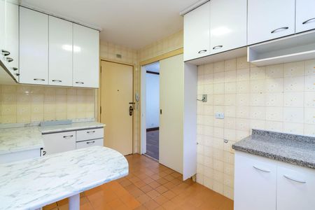 Apartamento para alugar com 63m², 2 quartos e 1 vagaCozinha