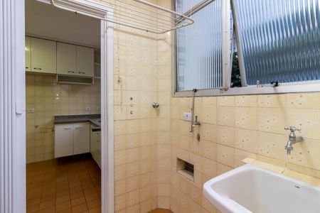 Apartamento para alugar com 63m², 2 quartos e 1 vagaÁrea de Serviço