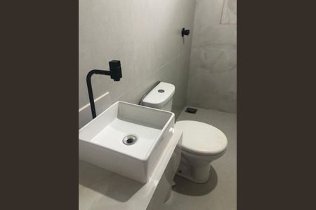 Casa de condomínio à venda com 280m², 3 quartos e 3 vagas Casa de condomínio à venda com 280m², 3 quartos e 3 vagasFoto 24