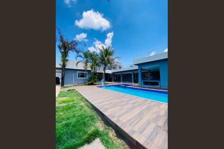 Casa à venda com 600m², 5 quartos e 7 vagas Casa à venda com 600m², 5 quartos e 7 vagasFoto 01