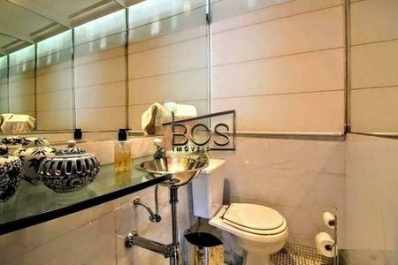 Apartamento à venda com 260m², 4 quartos e 4 vagas