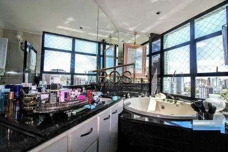 Apartamento à venda com 260m², 4 quartos e 4 vagas