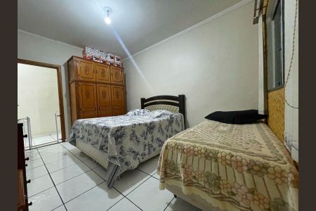 Casa de condomínio à venda com 400m², 4 quartos e 5 vagas Casa de condomínio à venda com 400m², 4 quartos e 5 vagasFoto