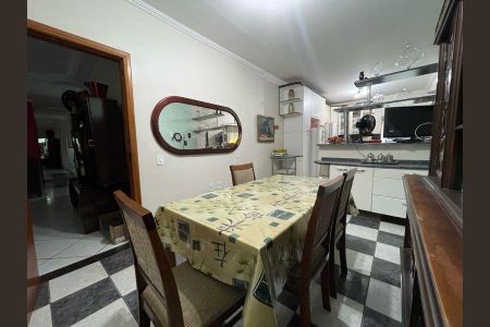 Casa de condomínio à venda com 400m², 4 quartos e 5 vagas Casa de condomínio à venda com 400m², 4 quartos e 5 vagasFoto