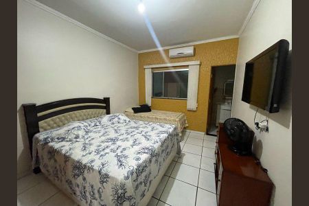 Casa de condomínio à venda com 400m², 4 quartos e 5 vagas Casa de condomínio à venda com 400m², 4 quartos e 5 vagasFoto
