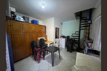 Casa de condomínio à venda com 400m², 4 quartos e 5 vagas Casa de condomínio à venda com 400m², 4 quartos e 5 vagasFoto