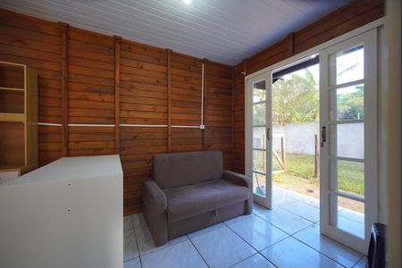 Sala de casa para alugar com 2 quartos, 70m² em Campeche Central, Florianópolis