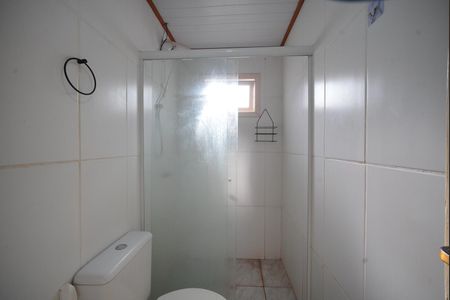 Casa para alugar com 70m², 2 quartos e 2 vagasBanheiro Social
