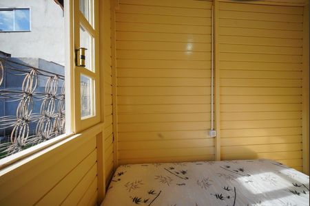 Casa para alugar com 70m², 2 quartos e 2 vagasQuarto 2