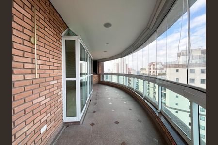 Apartamento à venda com 368m², 4 quartos e 6 vagas Apartamento à venda com 368m², 4 quartos e 6 vagasFoto 06