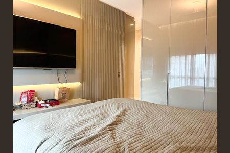Apartamento à venda com 368m², 4 quartos e 6 vagas Apartamento à venda com 368m², 4 quartos e 6 vagasFoto 14