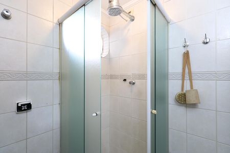 Apartamento à venda com 64m², 2 quartos e 1 vagaBanheiro 