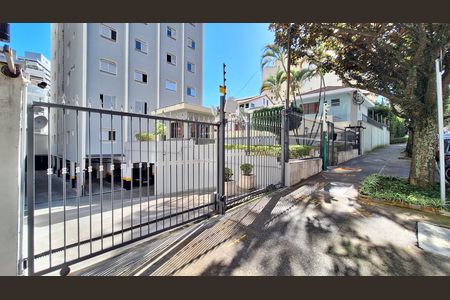 Apartamento à venda com 64m², 2 quartos e 1 vaga Apartamento à venda com 64m², 2 quartos e 1 vagaFachada