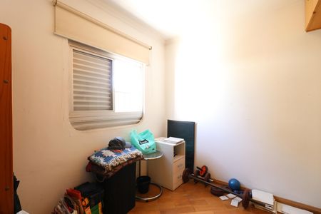Apartamento à venda com 64m², 2 quartos e 1 vagaQuarto 2