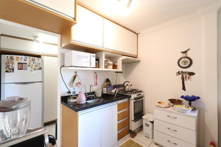Apartamento à venda com 64m², 2 quartos e 1 vagaCozinha e Área de serviço 