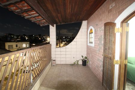 Casa para alugar com 160m², 3 quartos e 1 vagaQuarto 2 - Varanda