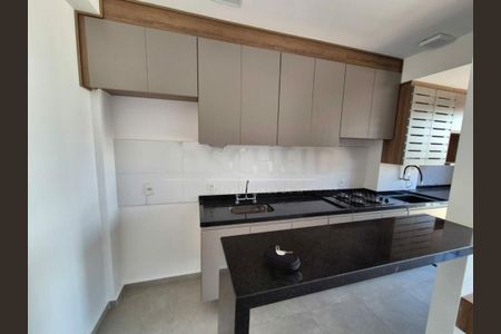 Apartamento à venda com 32m², 1 quarto e 1 vaga