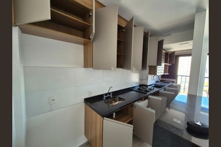 Apartamento à venda com 32m², 1 quarto e 1 vaga