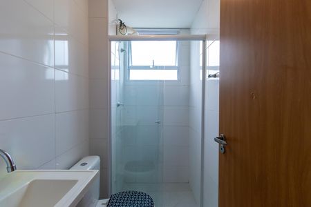 Apartamento para alugar com 38m², 2 quartos e 1 vaga Apartamento para alugar com 38m², 2 quartos e 1 vagaBanheiro