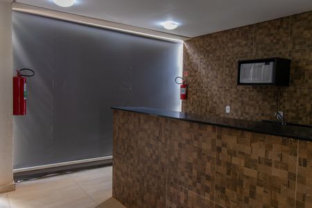 Apartamento para alugar com 38m², 2 quartos e 1 vaga Apartamento para alugar com 38m², 2 quartos e 1 vagaÁrea comum - Churrasqueira