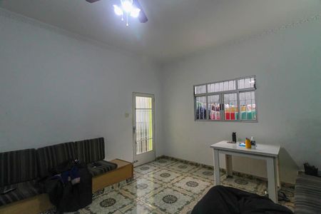 Sala de casa à venda com 3 quartos, 180m² em Vila Antonieta, São Paulo