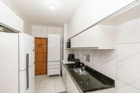 Apartamento à venda com 63m², 2 quartos e 1 vaga Apartamento à venda com 63m², 2 quartos e 1 vagaCozinha