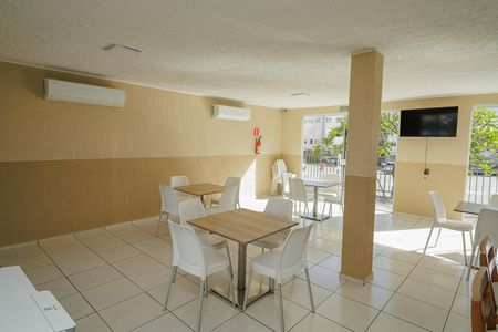 Apartamento à venda com 41m², 2 quartos e 1 vaga Apartamento à venda com 41m², 2 quartos e 1 vagaÁrea comum - Salão de festas