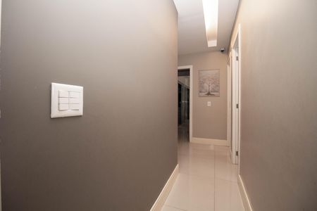 Apartamento para alugar com 145m², 3 quartos e 2 vagas Apartamento para alugar com 145m², 3 quartos e 2 vagasCorredor