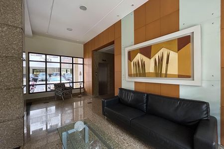Apartamento para alugar com 145m², 3 quartos e 2 vagas Apartamento para alugar com 145m², 3 quartos e 2 vagasHall de entrada